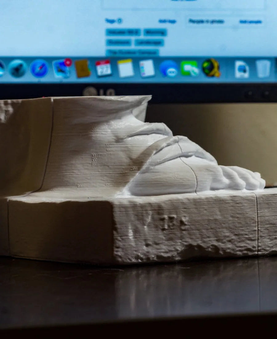 Layer and facial-detail check for 3DBusts.eu